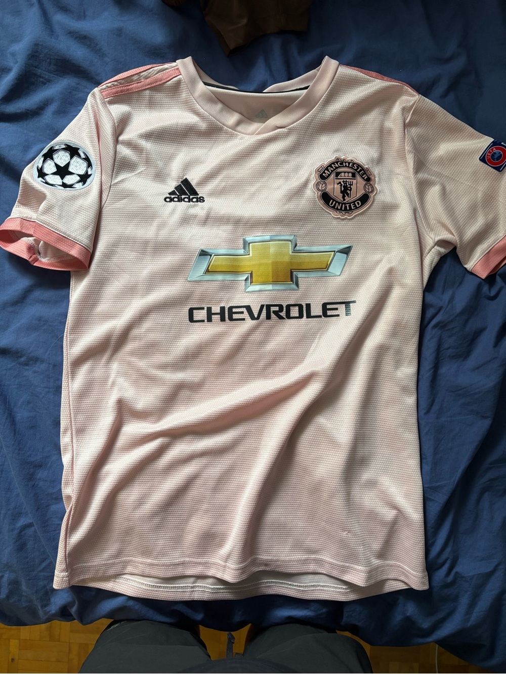 Adidas Manchester 18/19 - POGBA 6